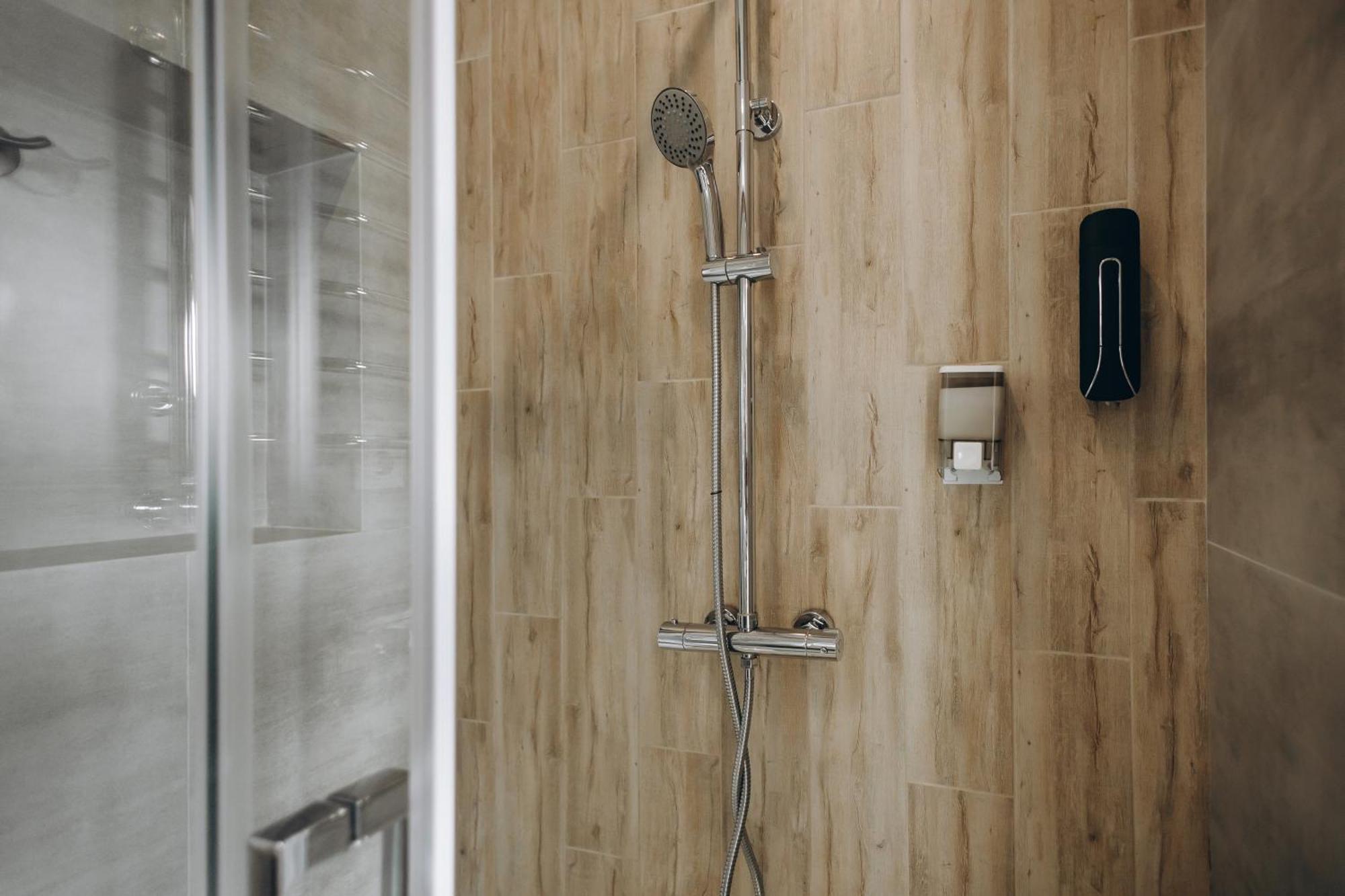 Forest House Мигово Экстерьер фото
